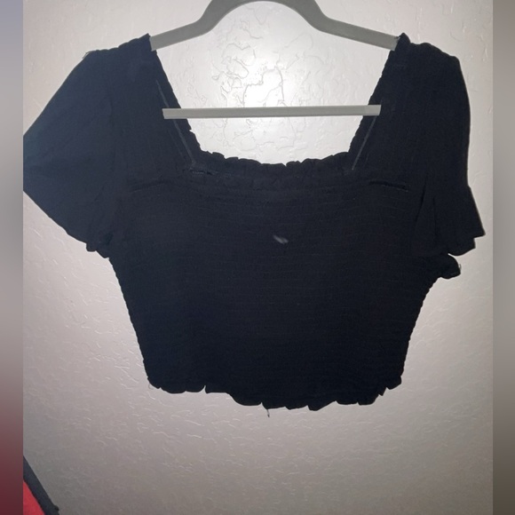 NWT TORRID CROP TOP - Picture 2 of 3